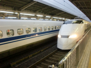 新幹線300系の車両